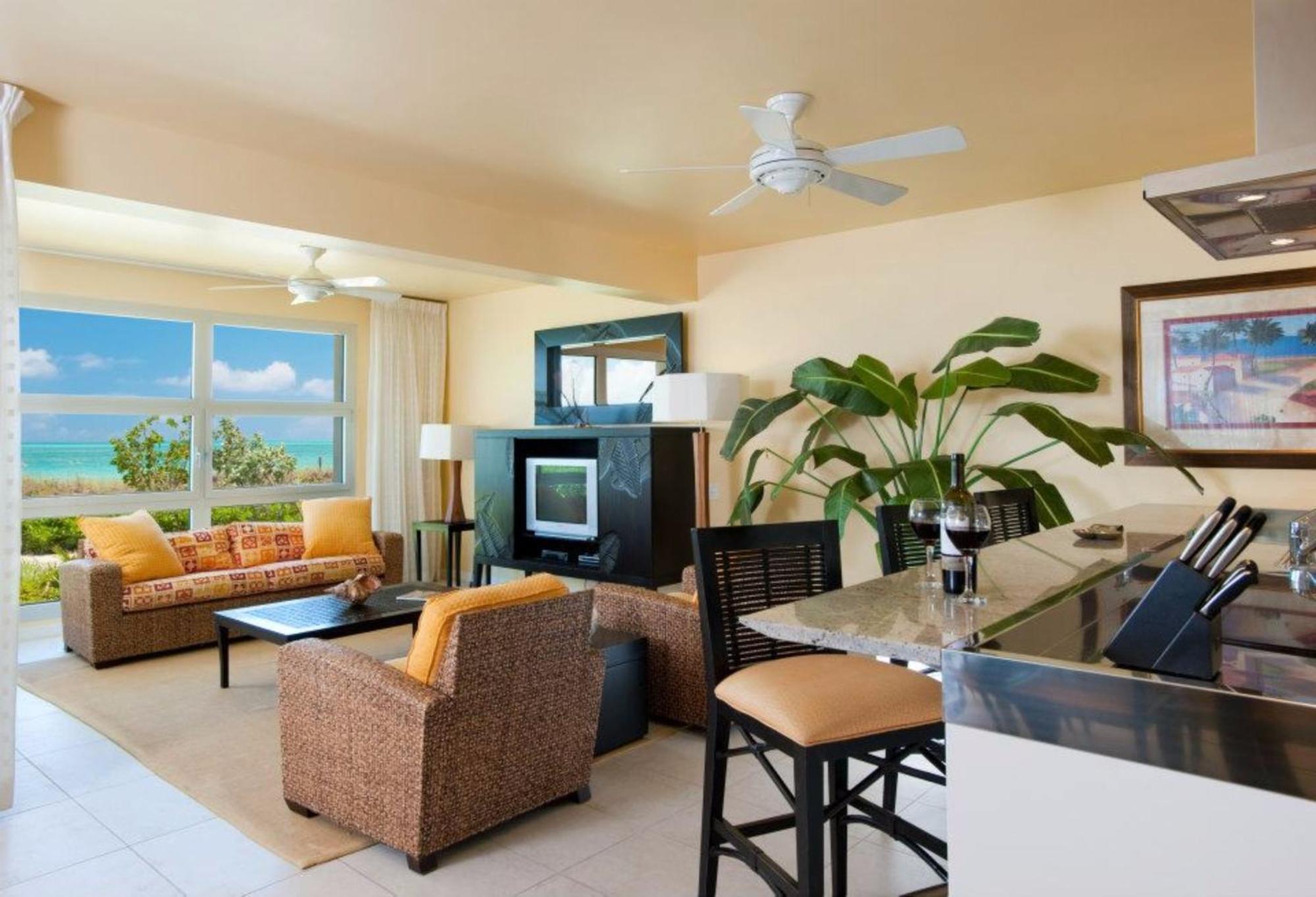 Oceanfront Two-Bedroom Suite,397241577:JPEG